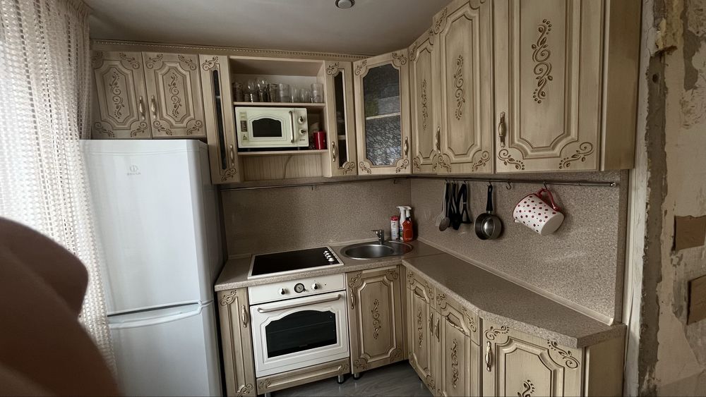 Продам кухонный гарнитур