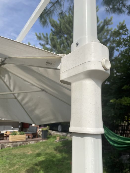 Umbrela de soare mare pentru terasa IKEA HOGON, diametru 270 cm