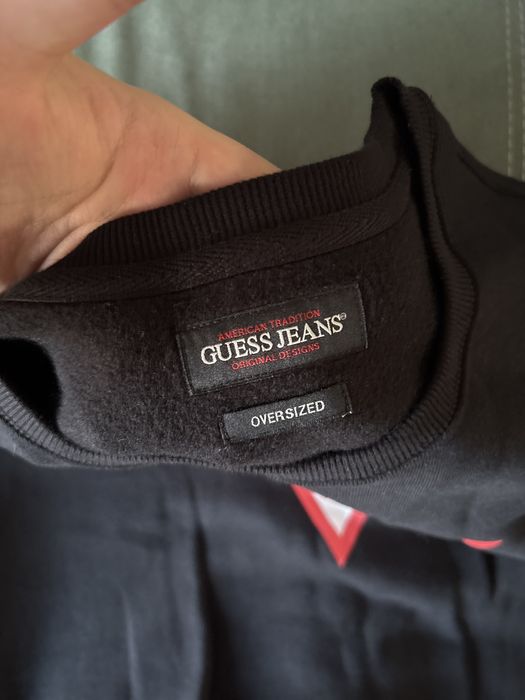 GUESS свитшот сатылады тез арада