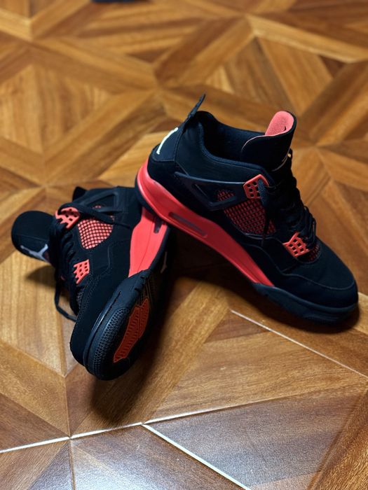 Air Jordan 4 „Red Thunder” – Design Iconic – STARE EXCELENTĂ