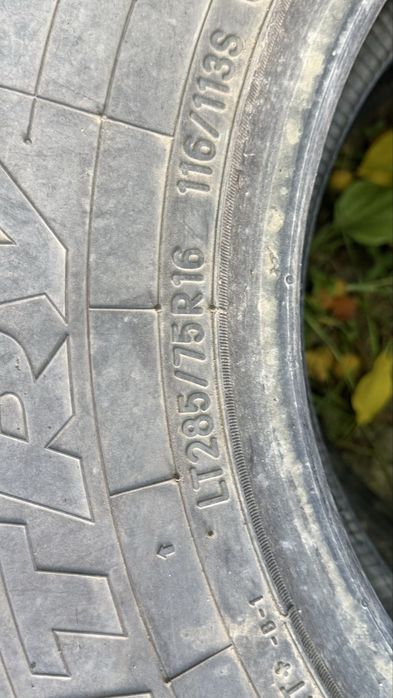 Продам б/у автошины от джипа 285/75R16
