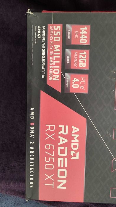 Placa video XFX Radeon RX 6750 XT de 12GB ddr6 /192 biti –sigilata, noua