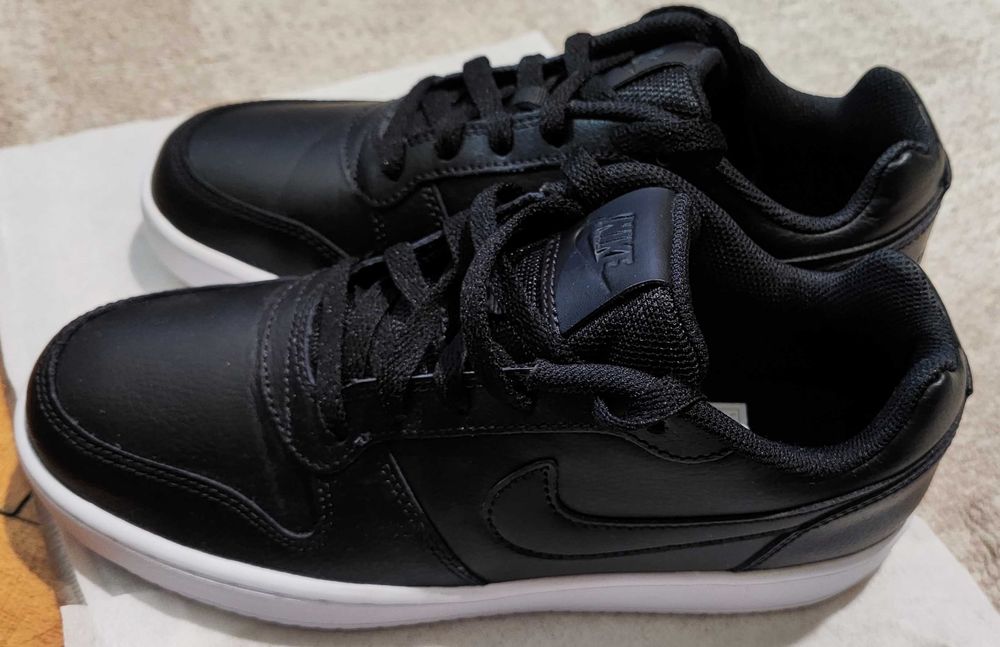 Nike кецове AQ1779 001