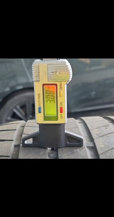 Anvelope Bridgestone 255 45 18 de vara