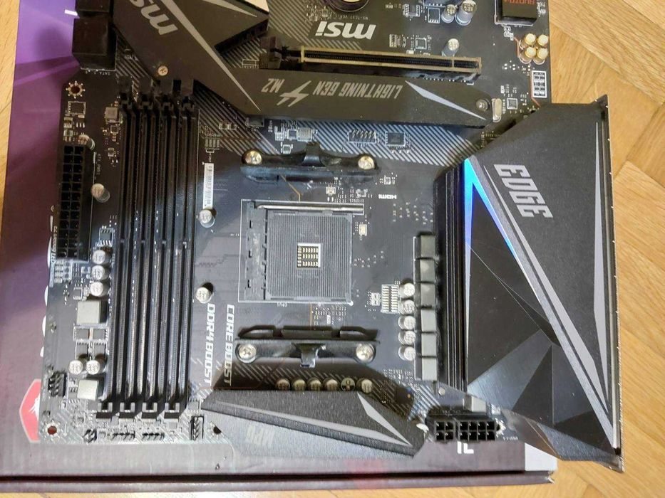 Ryzen 7 5800X + MSI MPG X570 Gaming Edge Wi-Fi, AM4