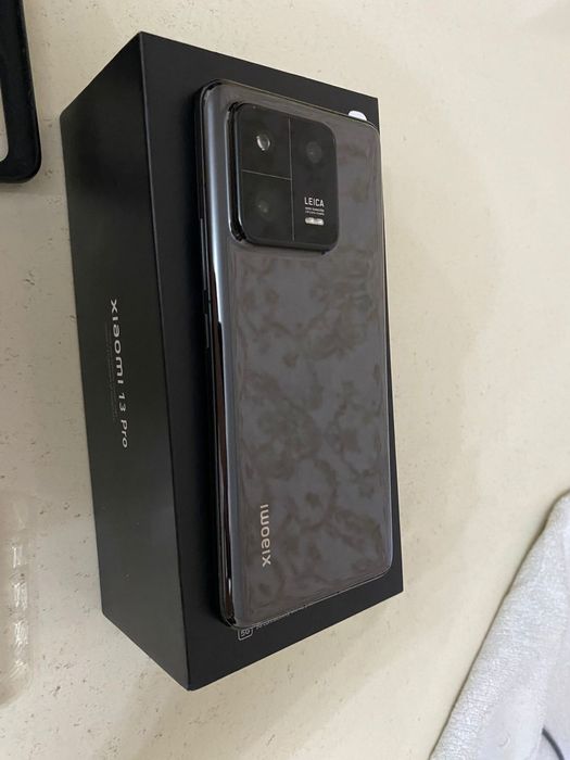 Xiaomi 13 pro в хорошем состоянии