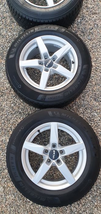 Jante aliaj  cu cauciucuri de iarna .215.65.16. .5x112.