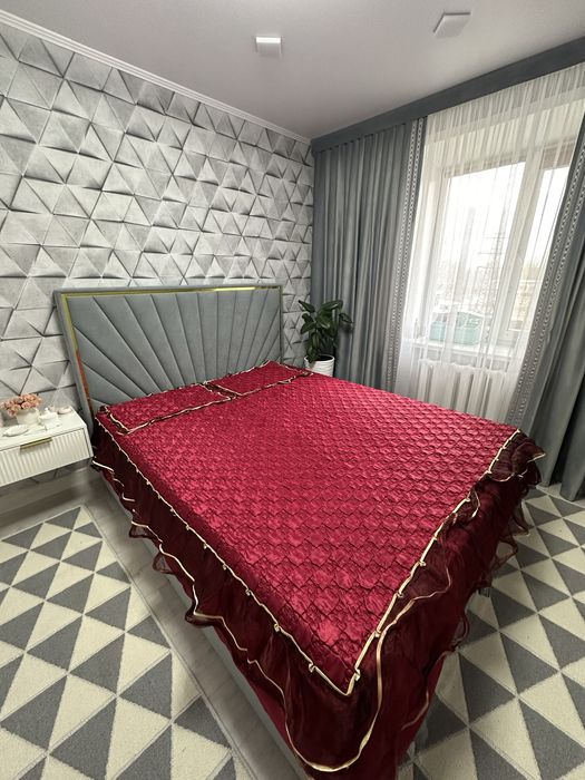 Продам покрывало на кровать