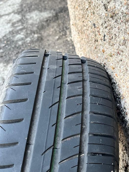 Летняя резина комплект.