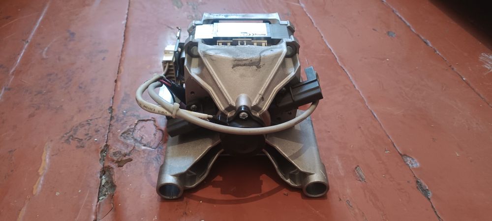 Двигатель для стиральной машины