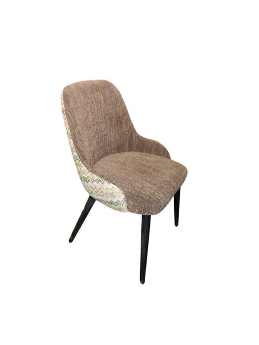 Стулья для дома и офиса и кафе  у нас большой ассортимент