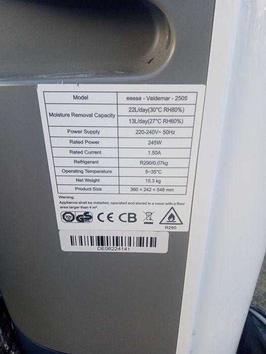 vând dezumificator cu compresor, ideal pt cafou