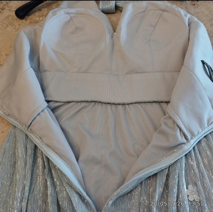 Rochie de gală foarte specială ( albastru deschis )
