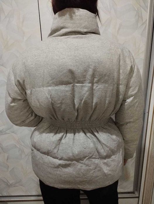 Issiqqina kurtka kiyilmagan