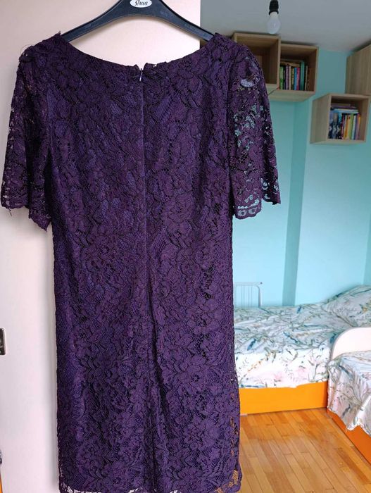 Дантелена дамска рокля