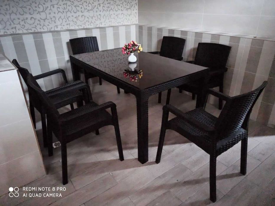 Качественная плетенная садовая мебель на 6 персон