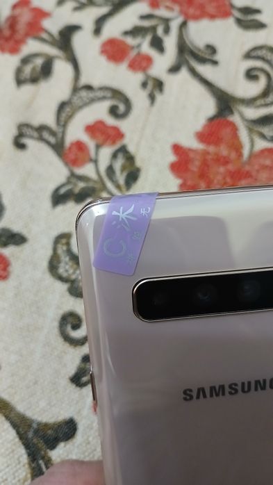 Самсунг s10 кореец серого цвета