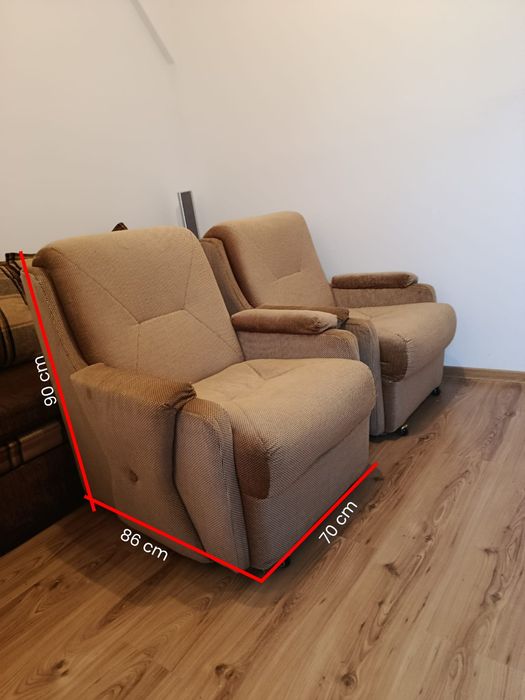 Mobila pentru living in stare bună