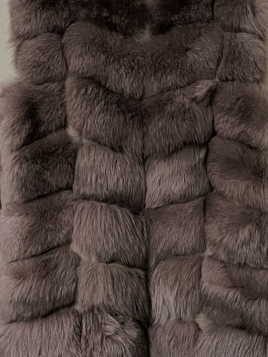 Продам жилетку из песца