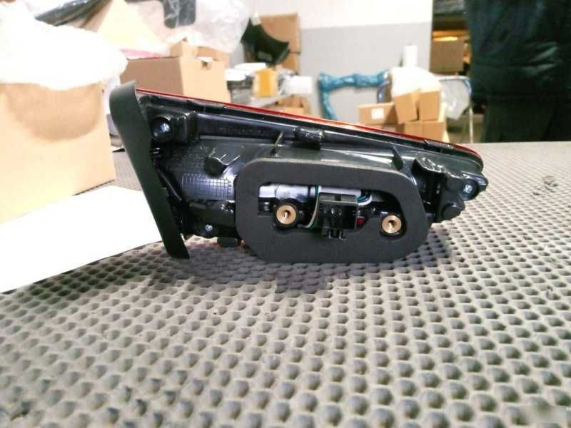 Фонарь (внутренний LED) RH Polo 20-