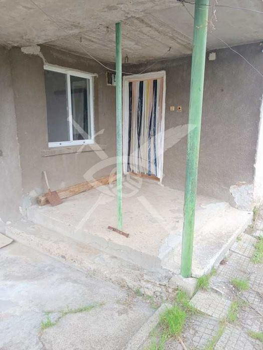 Продава се Къща в Бургас, Зорница - 50 кв.м за 286 €/кв.м - Снимка #1