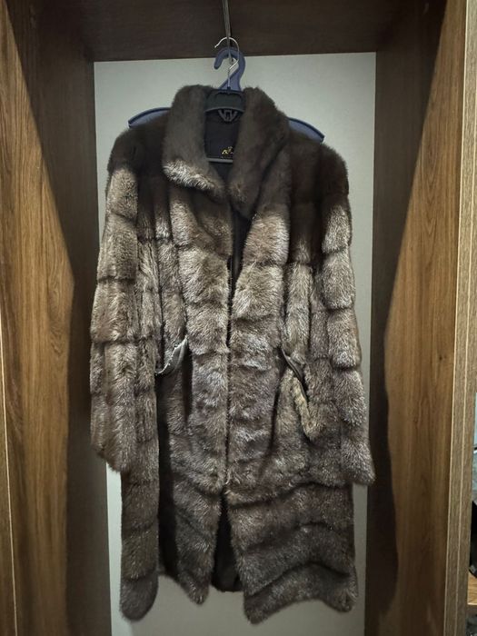 Продам шубу. Норка