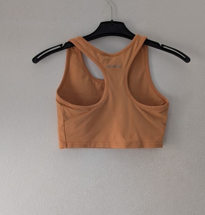 Bustiera sport Fila. Mărimea S