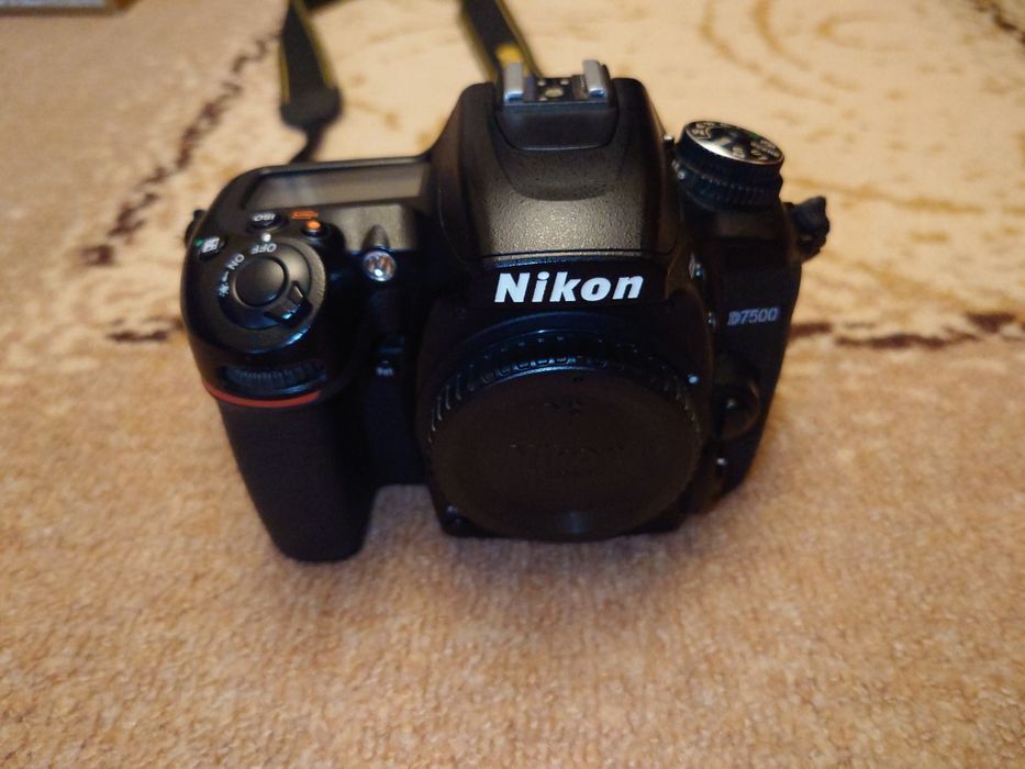 Nikon D7500 на 53 000 кадъра