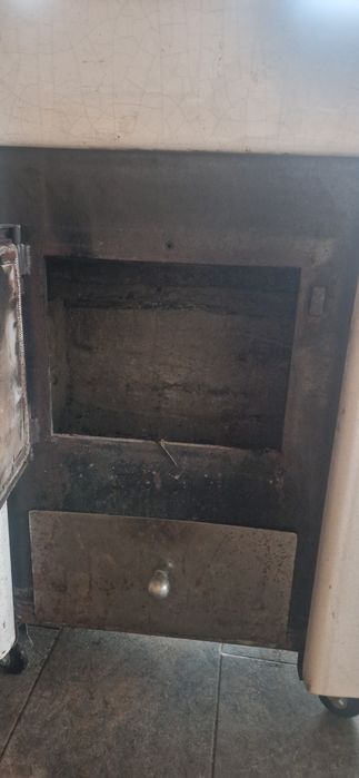 Soba semineu cu ceramica