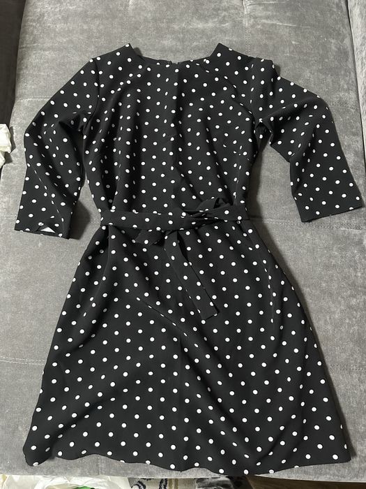 продам продам платья .