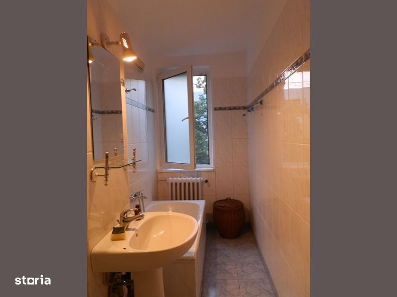 Garsoniera Drumul Taberei 5 minute metrou Romancierilor