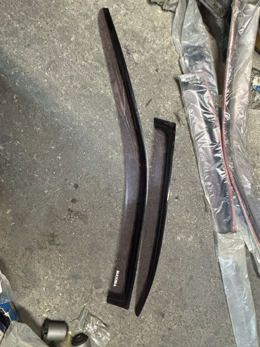 Ветровик ниссан максима А32