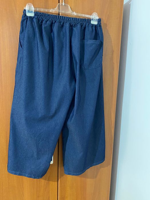 Pantaloni femei