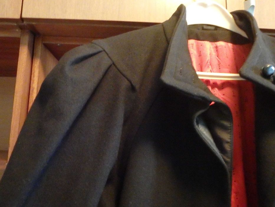 Винтидж дамско палто от 90-те, 100% вълна, като ново!