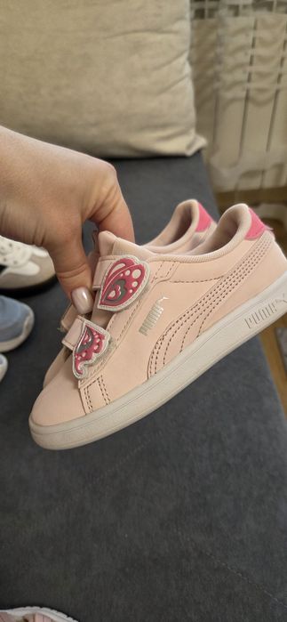 Детскую обувь 5 пар