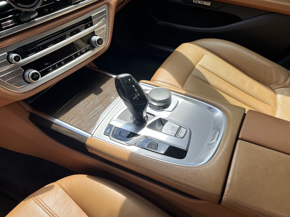 BMW 730d xDrive 3.0 Diesel 265CP, 2016, Impecabil, CarVertical