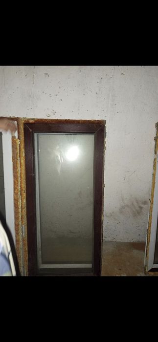 Окна пластиковые ,глухие