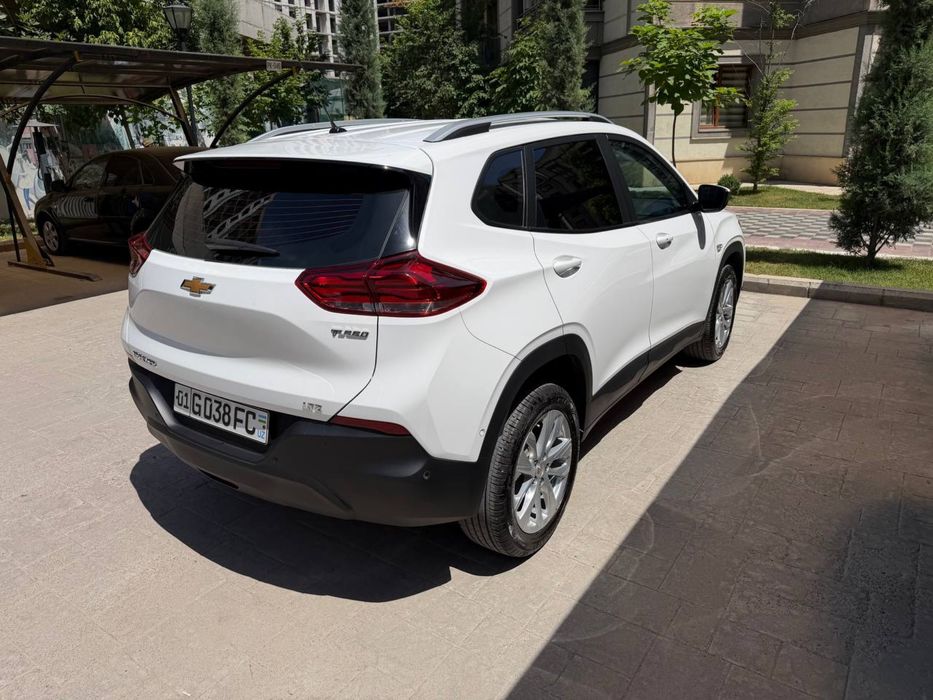 Продам свой Chevrolet Tracker LTZ