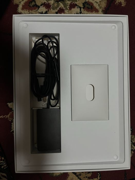 Microsoft Surface Laptop