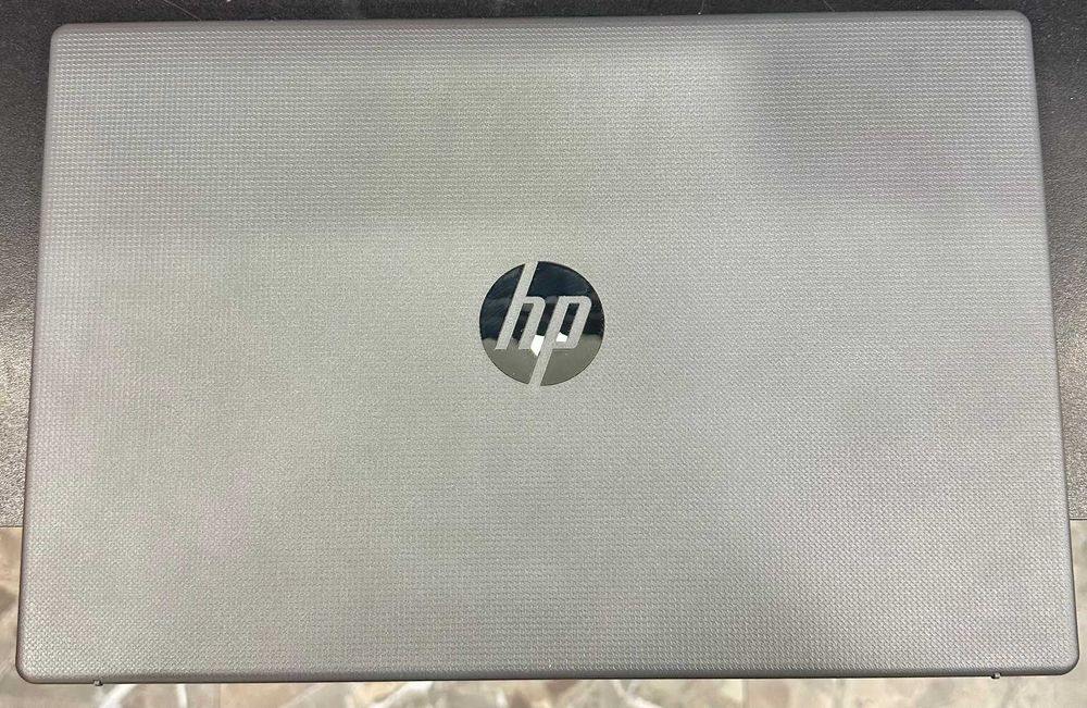 Hope Amanet P5 Laptop HP 15-FC0039NQ / RYZEN 7 5825U , 16 GB DDR4 , 512GB SSD , GARANTIE