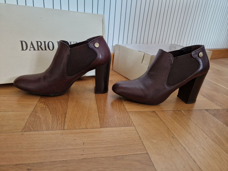 Обувки на висок ток