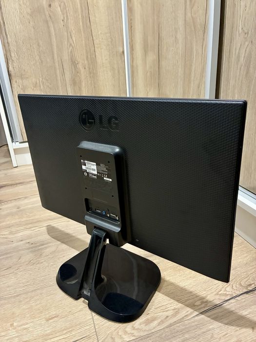 23" Монитор LG 23MP65HQ-P – Full HD