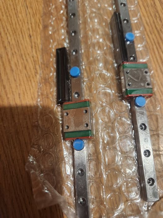Линейни релси MGN7C 350mm за cnc