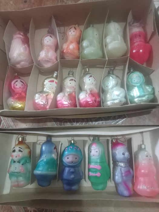 Продам новогодние игрушки.