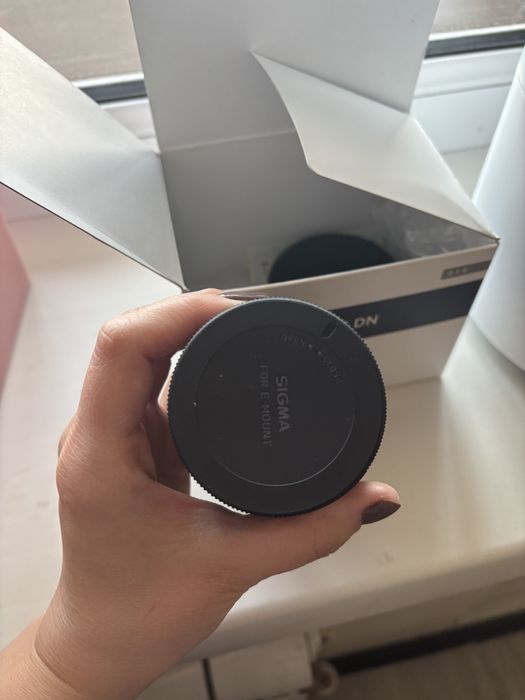 Продам объектив  sigma 30mm 1.4