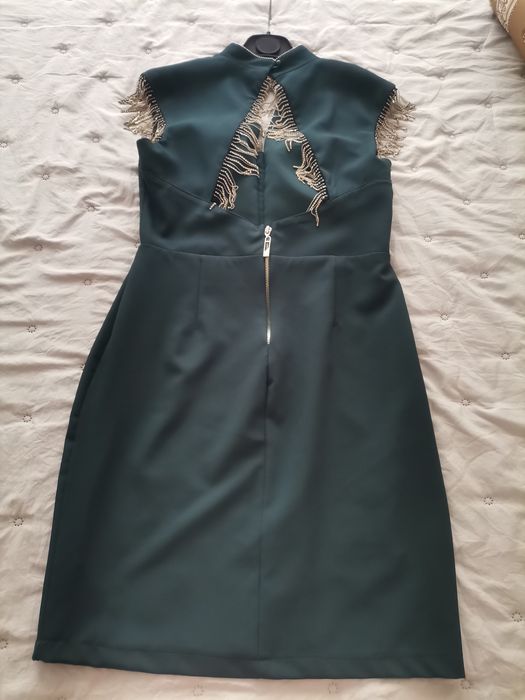 Елегантна дамска рокля