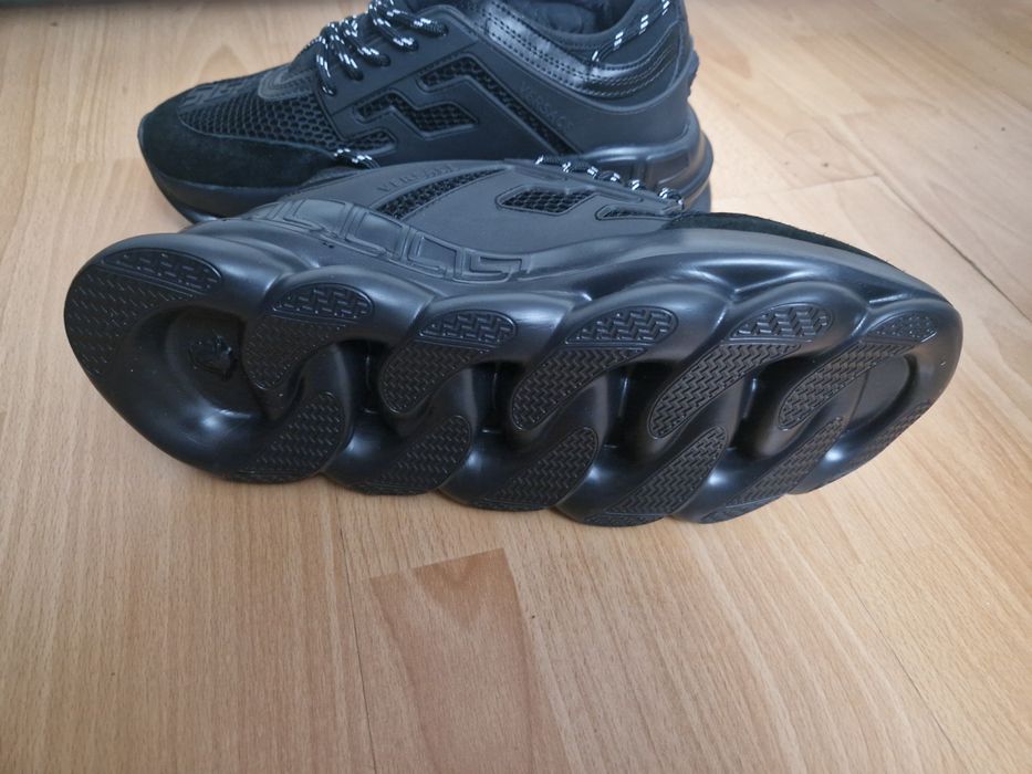Vand Versace Chain Reaction negri