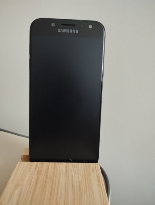 Самсунг SM-J530FM