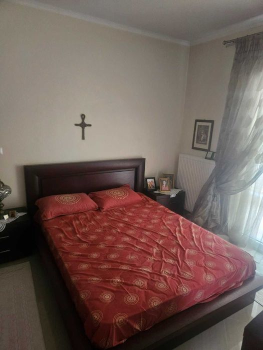 Прекрасна двуетажна къща 300 кв.м с гледка