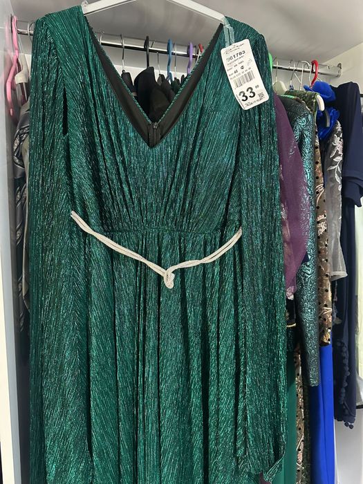 Vand rochie de seara